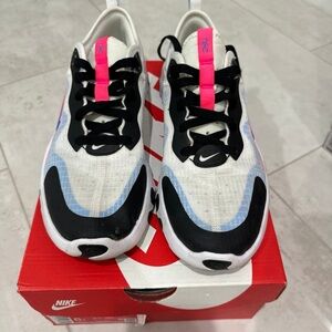 Nike Kids Shoes - White and Black